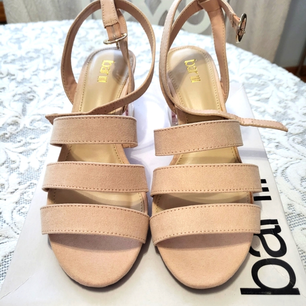 RAE STRAPPY SANDAL